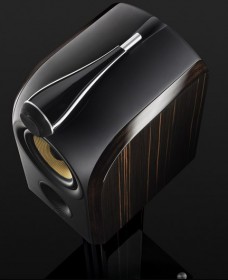 Bowers_and_wilkins_PM1_mini_monitor_side